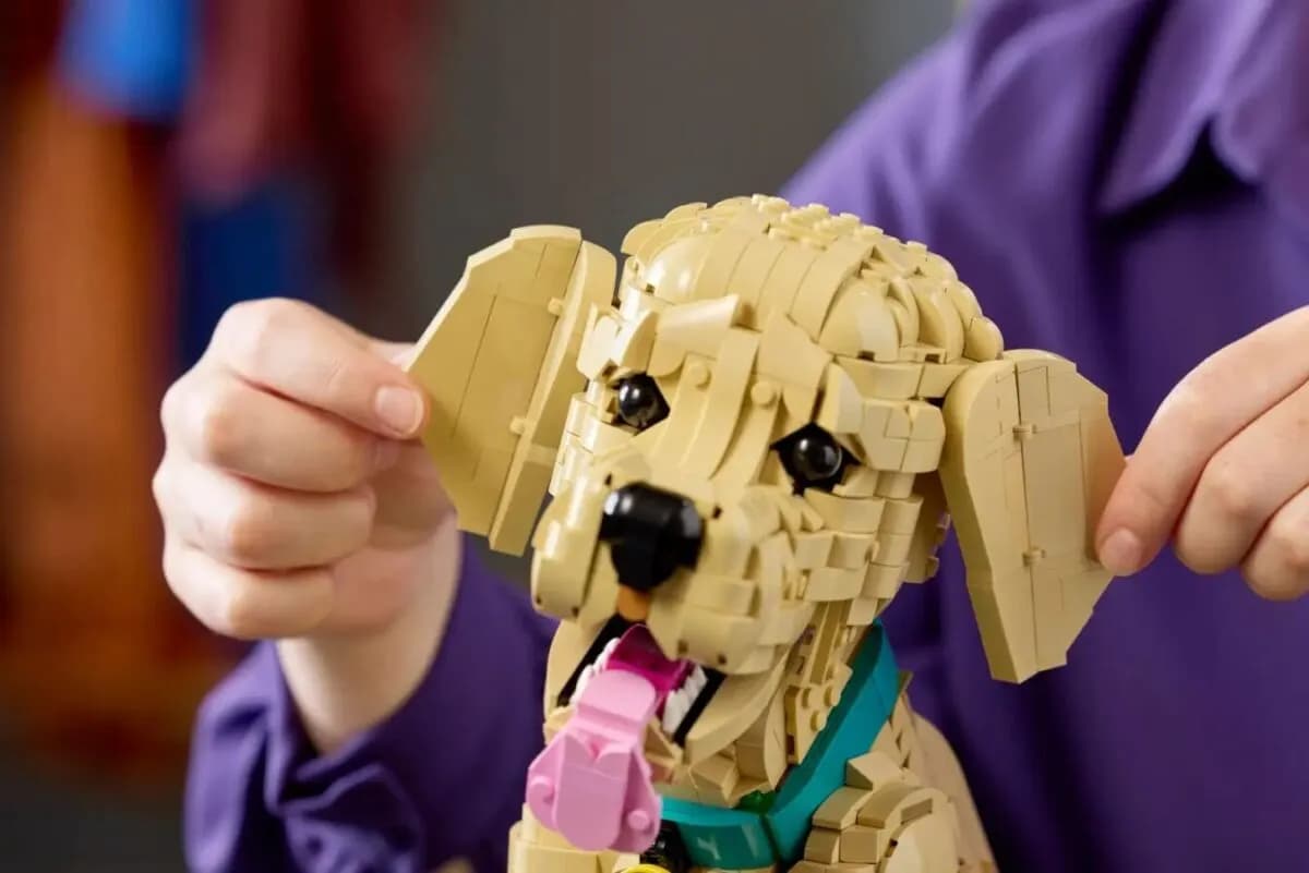 LEGO's New Golden Retriever Puppy Set is Ready to Steal Your Heart (and Shelf Space)