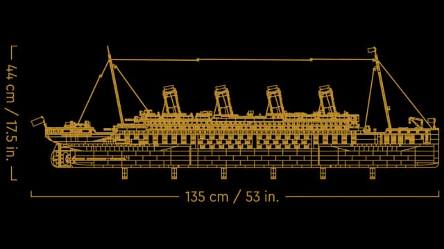 LEGO® Titanic - Image 10