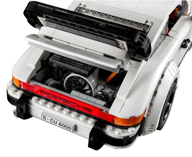 Porsche 911 - Image 8