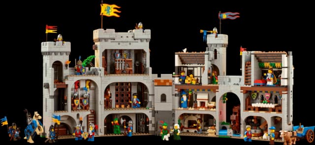 Lion Knights' Castle - Image 3