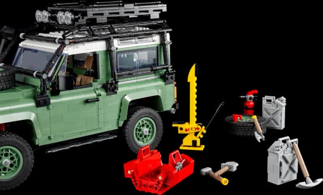 Land Rover Classic Defender 90 - Image 10