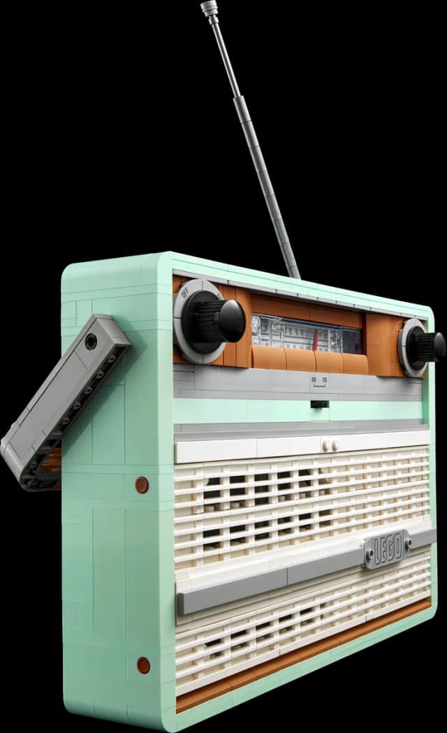 Retro Radio - Image 10