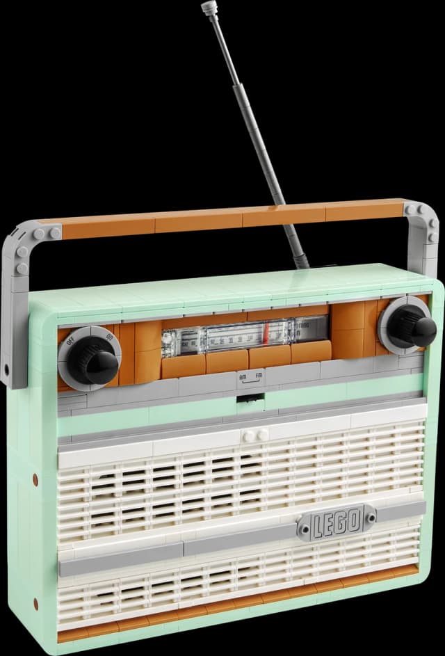 Retro Radio - Image 1