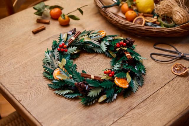 Wreath - Image 10