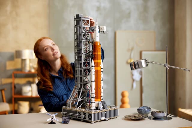 NASA Artemis Space Launch System - Image 5
