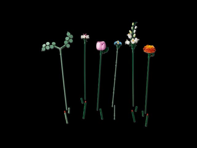 Pretty Pink Flower Bouquet - Image 8