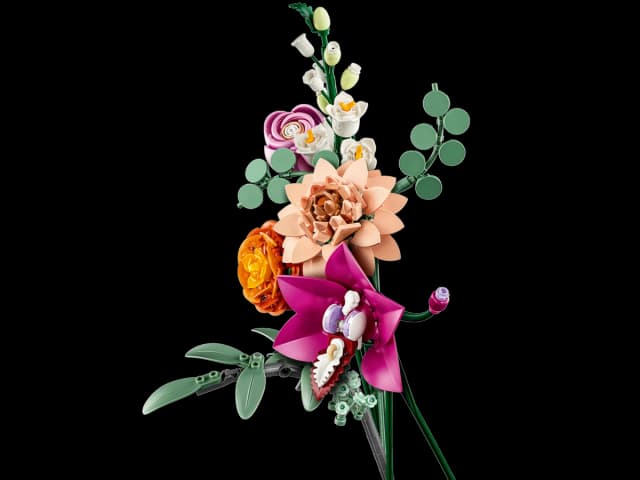 Pretty Pink Flower Bouquet - Image 9
