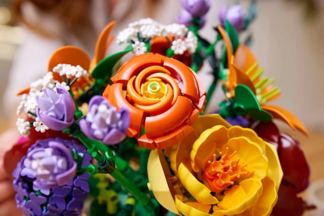 Flower Arrangement - Image 4