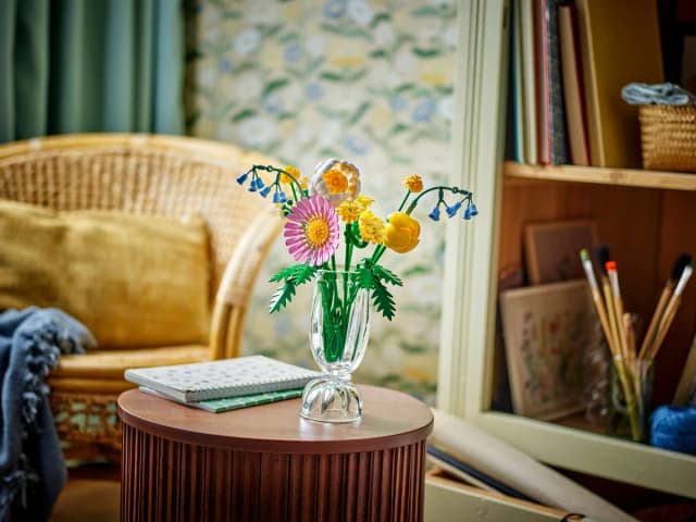 Petite Sunny Bouquet - Image 4