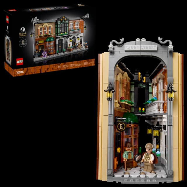 Sherlock Holmes: Book Nook - Image 18