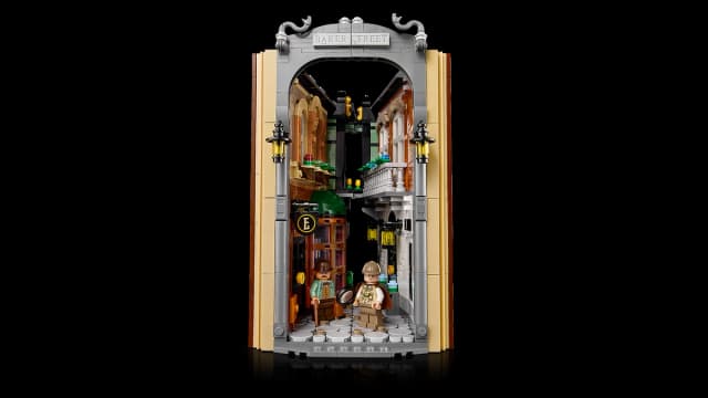 Sherlock Holmes: Book Nook - Image 16