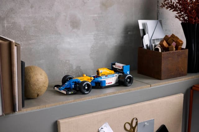 Williams Racing FW14B & Nigel Mansell - Image 5