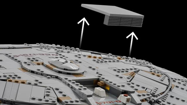 Star Trek: U.S.S. Enterprise NCC-1701-D™ - Image 2