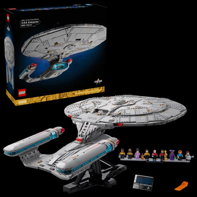 Star Trek: U.S.S. Enterprise NCC-1701-D™ - Image 16