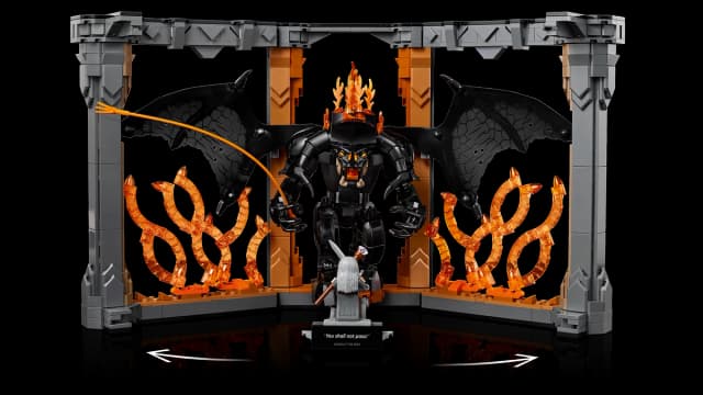 The Lord of the Rings: Balrog™ Book Nook - Image 9