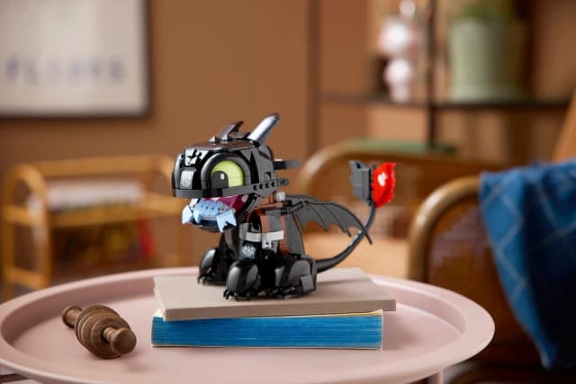 How to Train Your Dragon: Toothless - Image 2