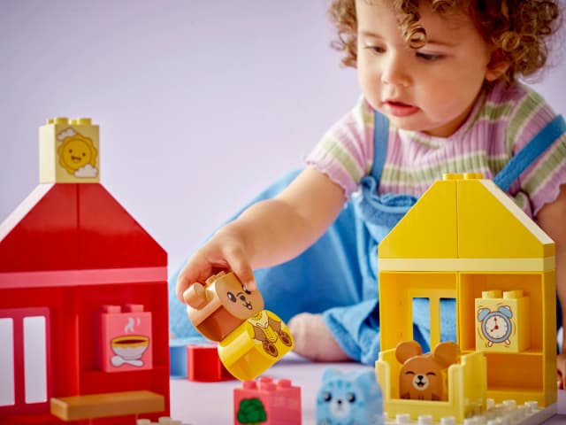 Daily Routines: Eating & Bedtime - Image 8
