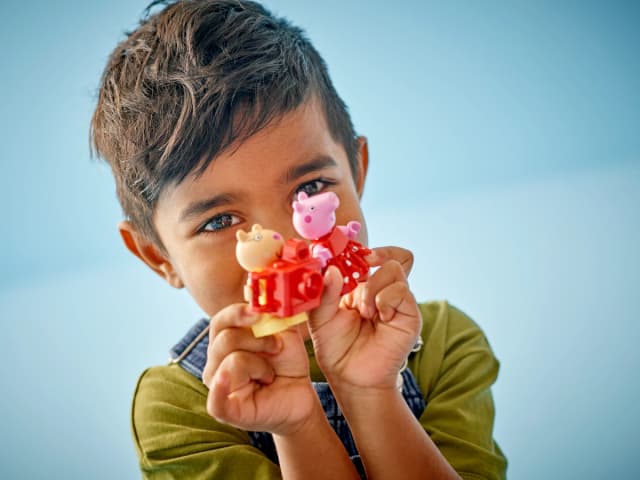Peppa Pig Birthday House - Image 3