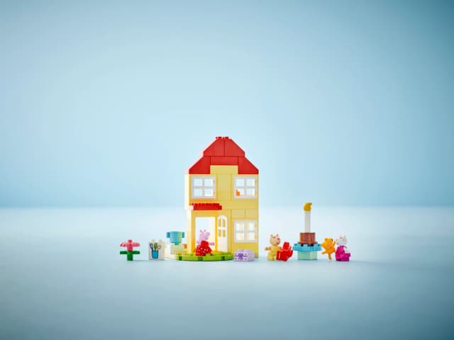 Peppa Pig Birthday House - Image 5