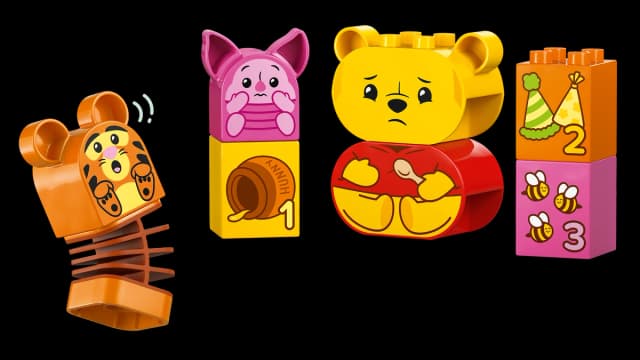 Winnie the Pooh's Birthday Party - Image 7