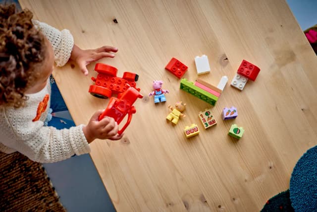 Tractor and Market - Image 5