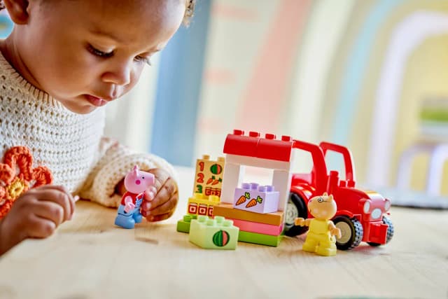 Tractor and Market - Image 7
