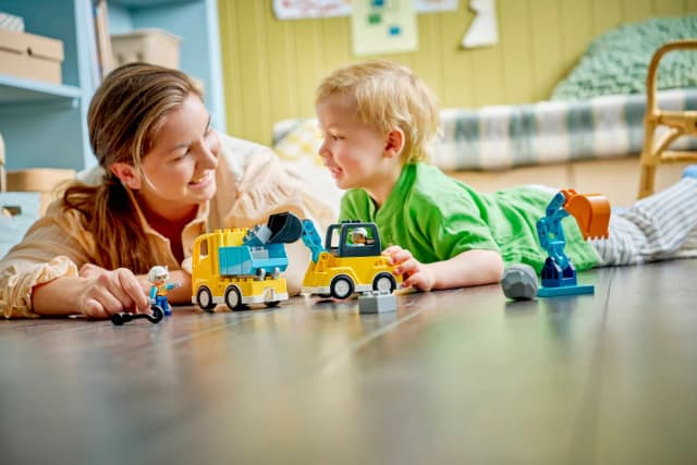 3 in 1 Construction Vehicles - Image 4