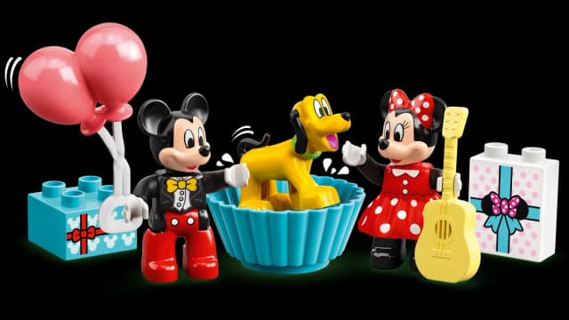 Mickey & Minnie Birthday Train - Image 4