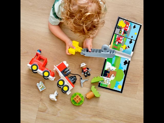 Fire Engine - Image 5