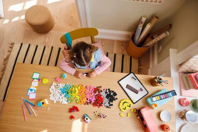 Creative Happy Box - Image 14