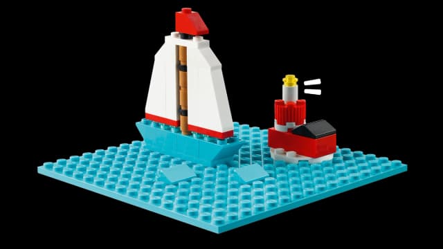 Creative Build-and-Play Box - Image 8