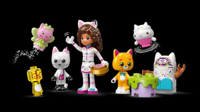 Sweet Treat Mountain & Kitty Garden - Image 5