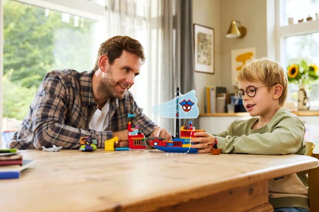 Team Spidey Pirate Ship - Image 5