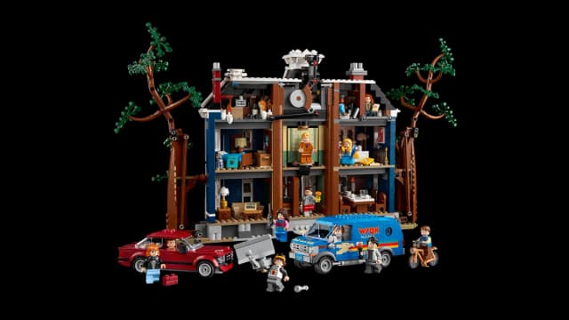 Stranger Things: The Creel House - Image 15