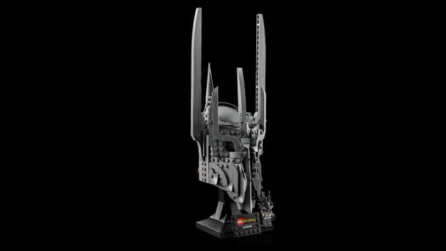 The Lord of the Rings: Sauron's Helmet - Image 4