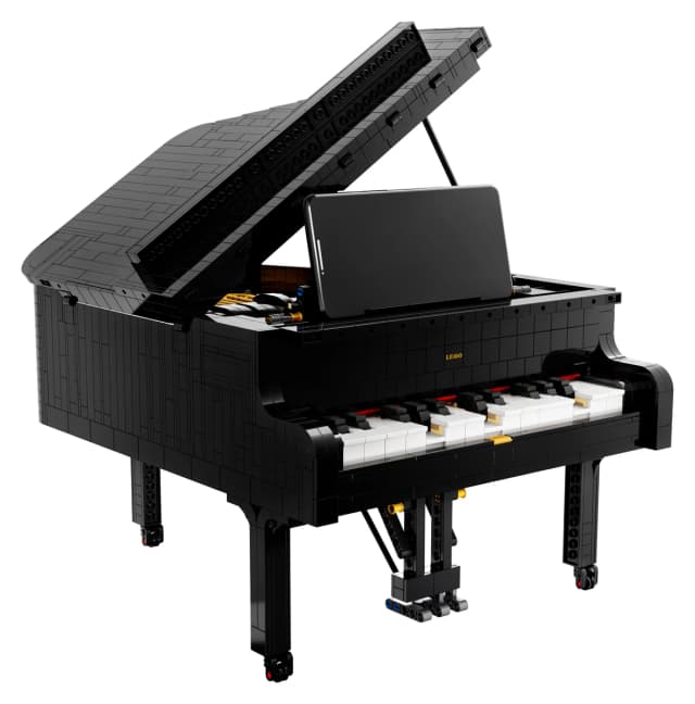 Grand Piano - Image 4