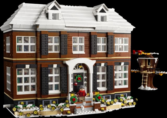 LEGO® Ideas Home Alone - Image 7