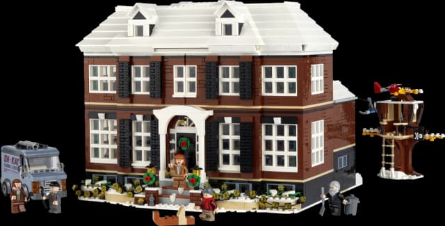 LEGO® Ideas Home Alone - Image 3