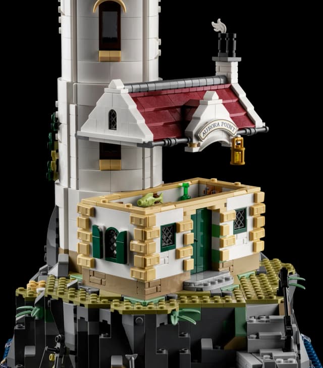Motorised Lighthouse - Image 17
