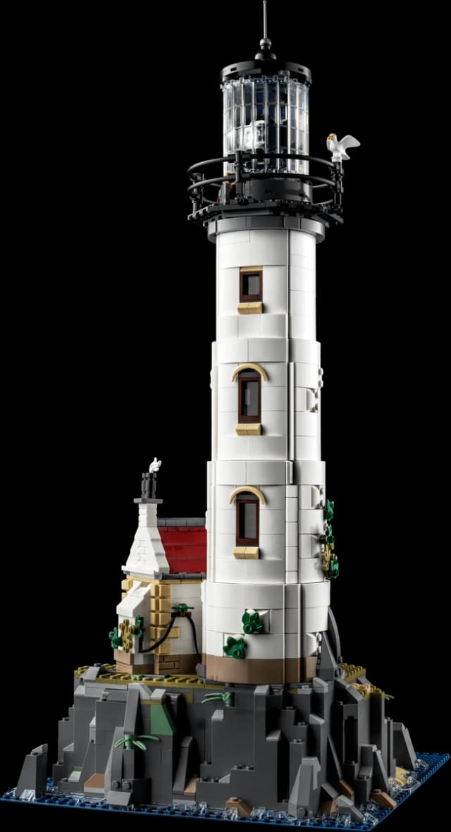 Motorised Lighthouse - Image 7