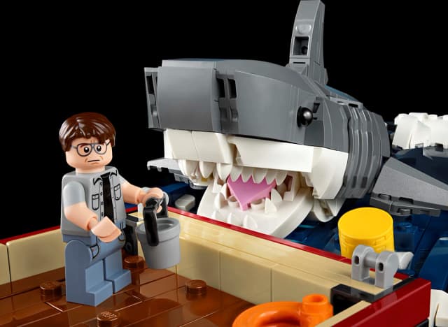 Jaws - Image 11