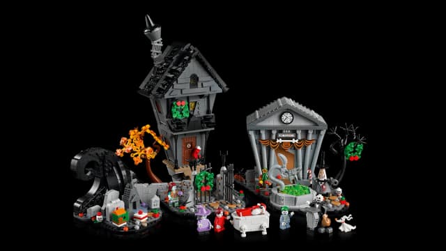 Disney Tim Burton's The Nightmare Before Christmas - Image 11