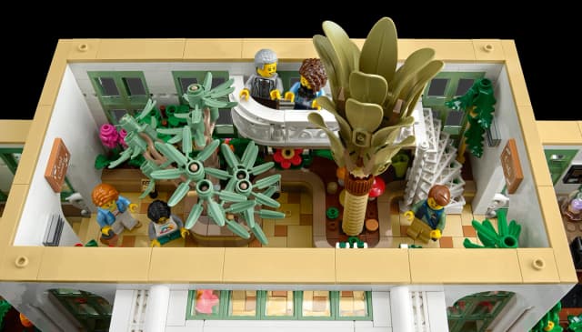 The Botanical Garden - Image 10