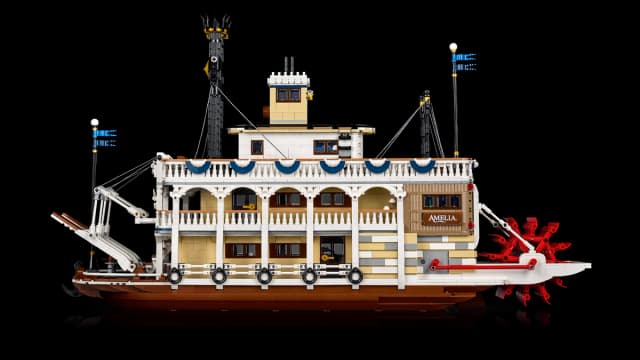 River Steamboat - Image 14