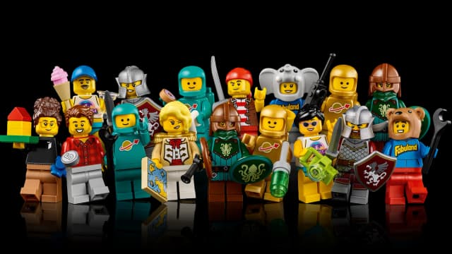 Minifigure Vending Machine - Image 12