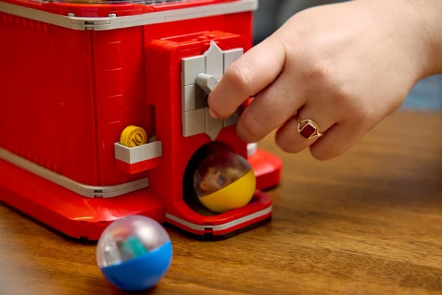Minifigure Vending Machine - Image 5