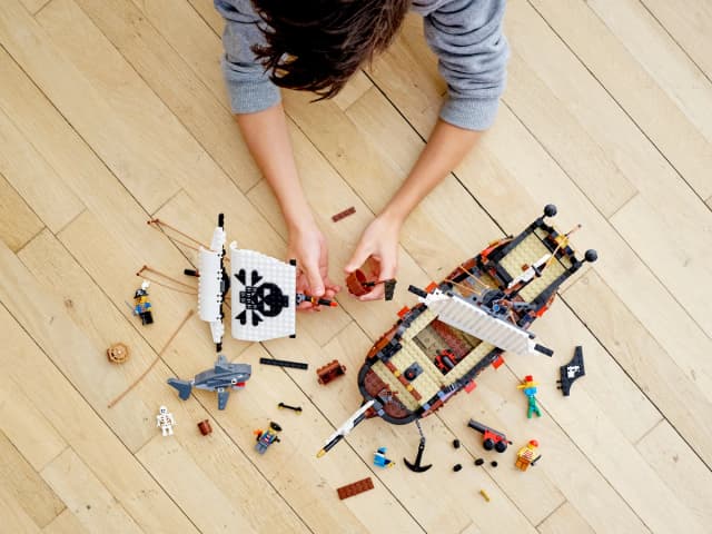 Pirate Ship - Image 11