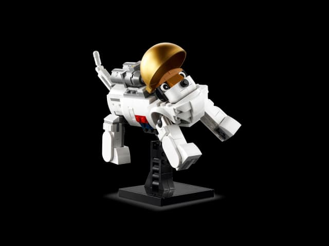 Space Astronaut - Image 2