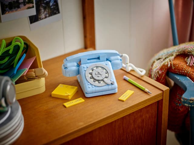 Retro Telephone - Image 2