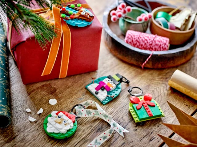 Christmas Ornament Selection - Image 6